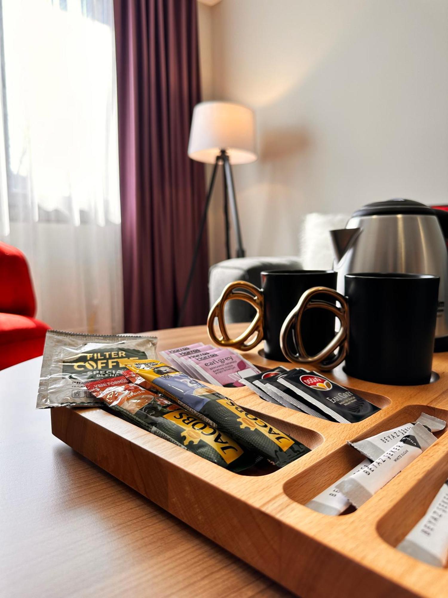 Frezya - Exclusively Woman Hotel Isztambul Kültér fotó